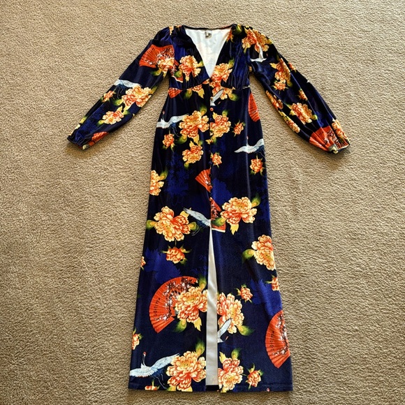 Beautiful new ASOS dress - Picture 3 of 8